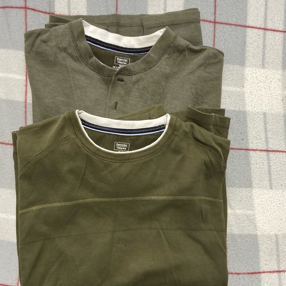 Lot of 2 Denver Hayes pullovers - Picture 1 of 3